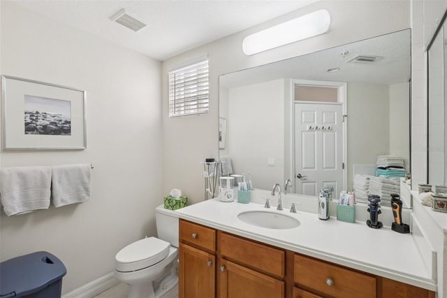 533 BAHIA BEACH BOULEVARD, Ruskin, FL 33570