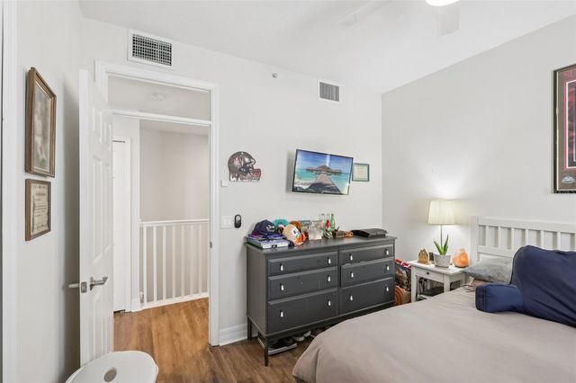 533 BAHIA BEACH BOULEVARD, Ruskin, FL 33570