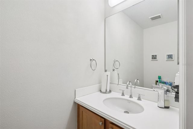 533 BAHIA BEACH BOULEVARD, Ruskin, FL 33570