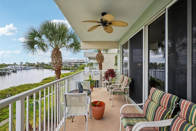 533 BAHIA BEACH BOULEVARD, Ruskin, FL 33570