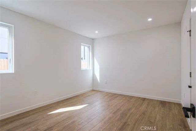 1227 June St, Hollywood, CA 90038