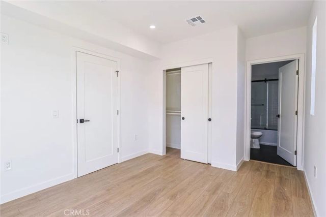 1227 June St, Hollywood, CA 90038