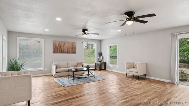 4010 E Harris, Muskogee, OK 74403