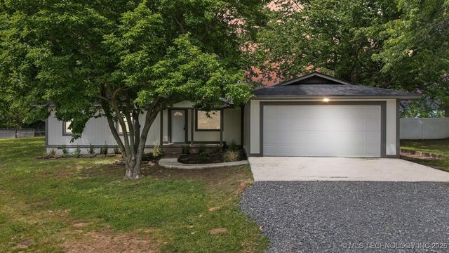 4010 E Harris, Muskogee, OK 74403