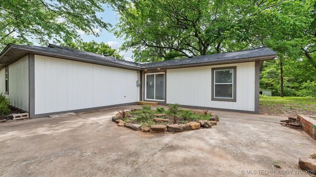 4010 E Harris, Muskogee, OK 74403