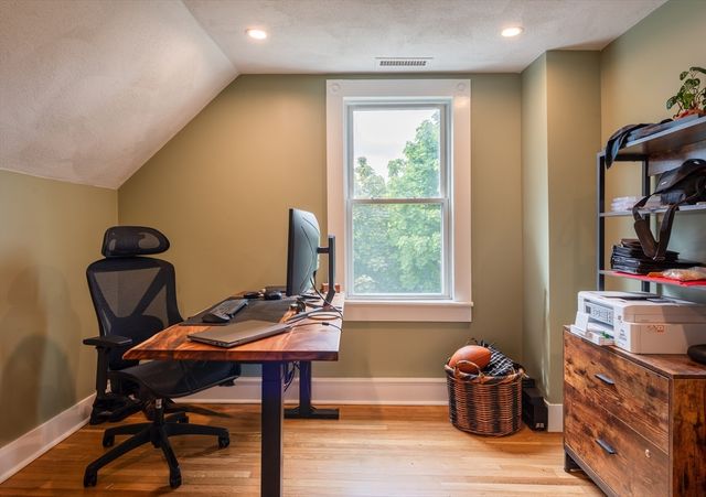 5 Ord Street Ct, Salem, MA 01970