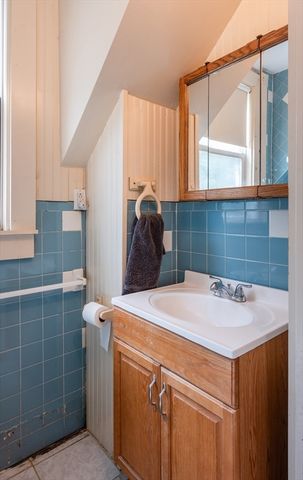 5 Ord Street Ct, Salem, MA 01970