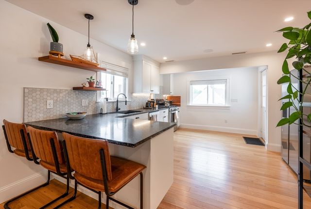 5 Ord Street Ct, Salem, MA 01970