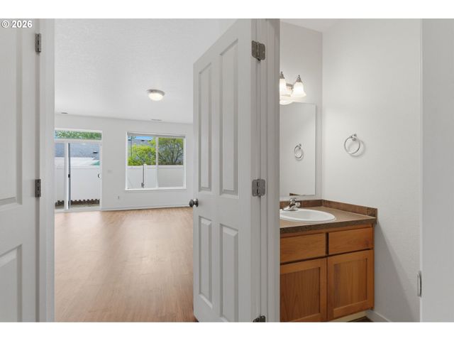 2417 Ne 113Th Ct, Vancouver, WA 98684
