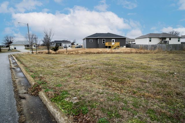 340 Kellen Street, Fair Grove, MO 65648