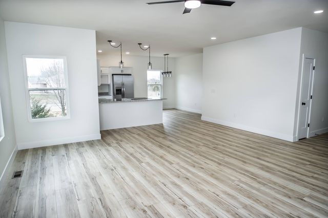 340 Kellen Street, Fair Grove, MO 65648