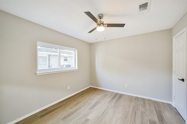 10826 Thorncliff Drive, Humble, TX 77396