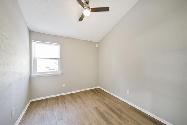 10826 Thorncliff Drive, Humble, TX 77396