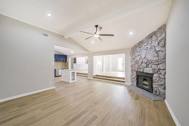 10826 Thorncliff Drive, Humble, TX 77396