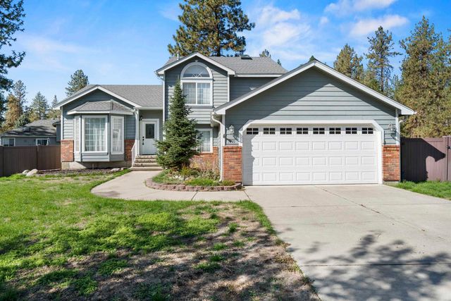 7421 W Lanzce Ct, Nine Mile Falls, WA 99026