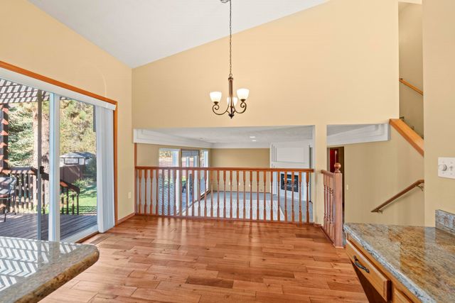 7421 W Lanzce Ct, Nine Mile Falls, WA 99026