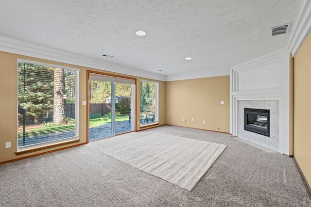 7421 W Lanzce Ct, Nine Mile Falls, WA 99026