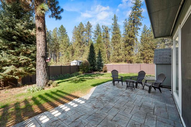 7421 W Lanzce Ct, Nine Mile Falls, WA 99026