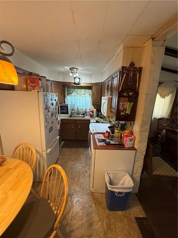 1512 Siegfried Street, Bethlehem City, PA 18017