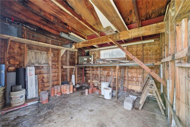 131 Atwater Avenue, Atwater, OH 44201