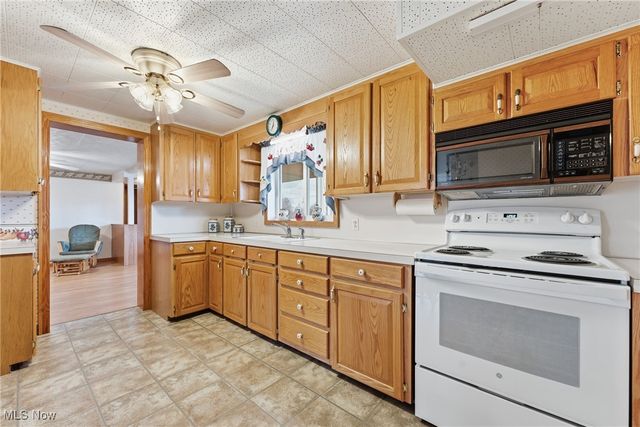 131 Atwater Avenue, Atwater, OH 44201