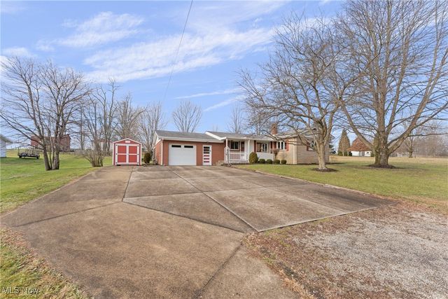 131 Atwater Avenue, Atwater, OH 44201