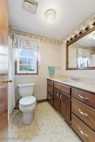 131 Atwater Avenue, Atwater, OH 44201