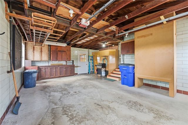 131 Atwater Avenue, Atwater, OH 44201