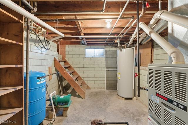 131 Atwater Avenue, Atwater, OH 44201