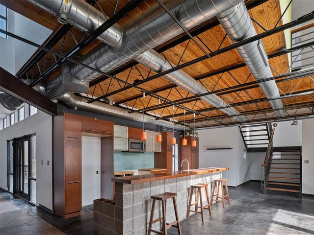 33 NE 7th Street, Oklahoma City, OK 73104