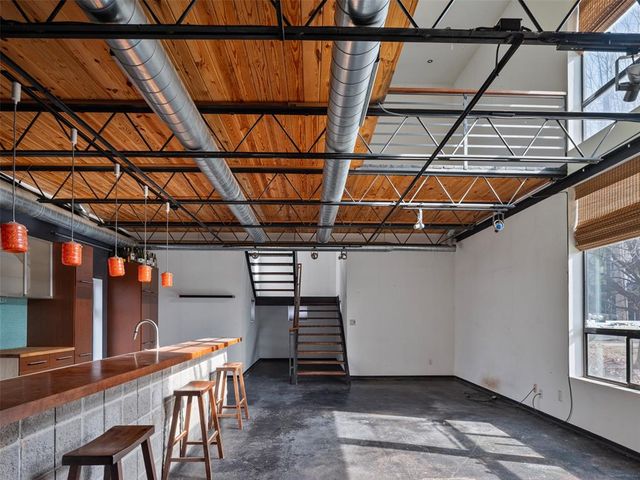 33 NE 7th Street, Oklahoma City, OK 73104