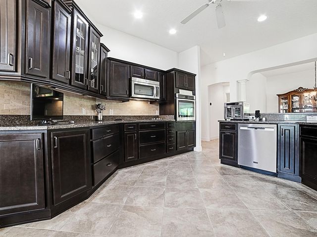 2935 LURAVILLE ROAD, The Villages, FL 32163