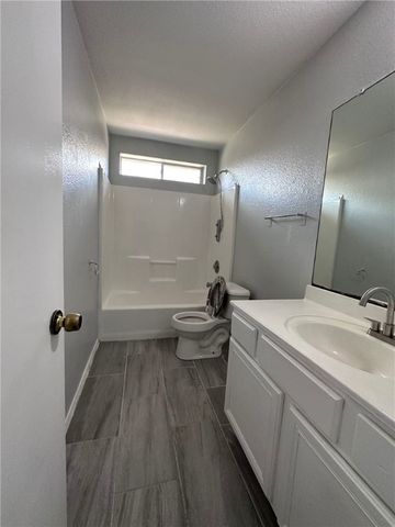 7941 Elk Dr, Corpus Christi, TX 78414