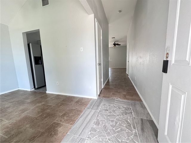 7941 Elk Dr, Corpus Christi, TX 78414