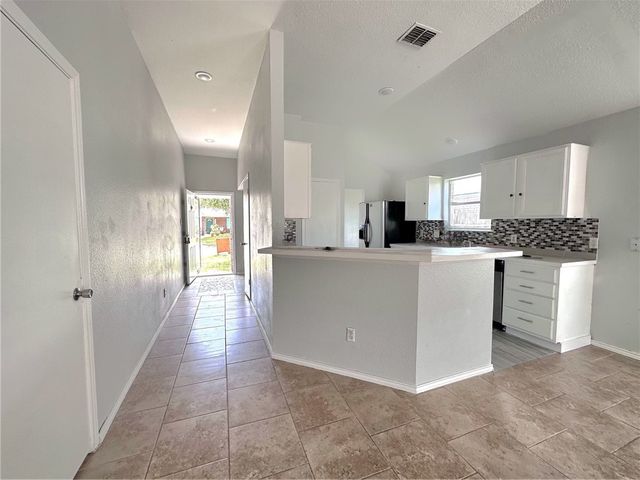 7941 Elk Dr, Corpus Christi, TX 78414