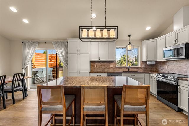 2063 Lasso Drive, Wenatchee, WA 98801