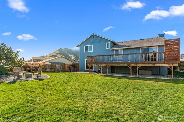 2063 Lasso Drive, Wenatchee, WA 98801