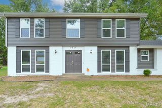 3217 Seven Pines Road, Belleville, IL 62221