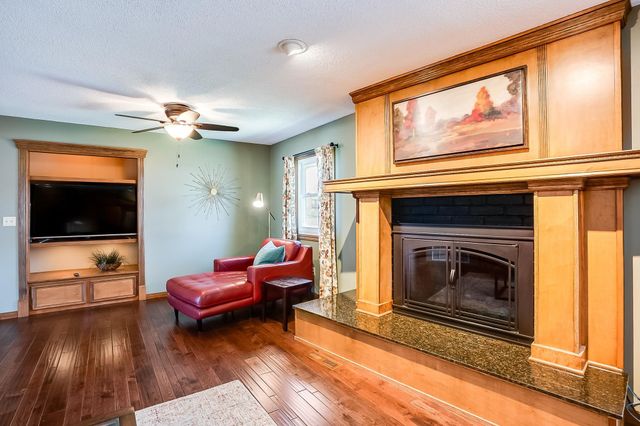 1547 N Caddy Ln, Wichita, KS 67212