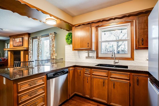 1547 N Caddy Ln, Wichita, KS 67212