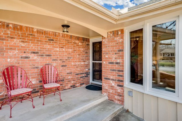 1547 N Caddy Ln, Wichita, KS 67212