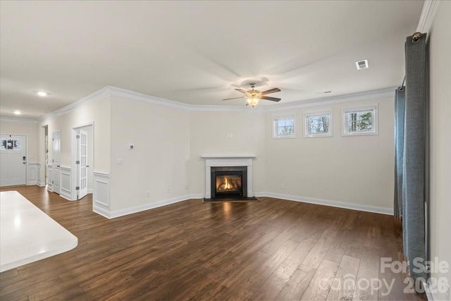 7006 Cornwallis Court, Iron Station, NC 28080