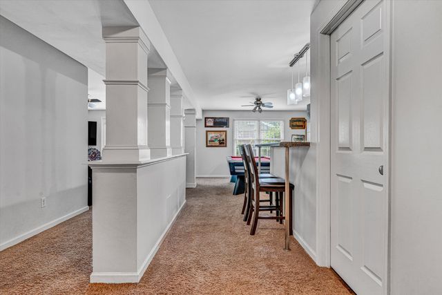 525 Scarlet DR, Daleville, VA 24083