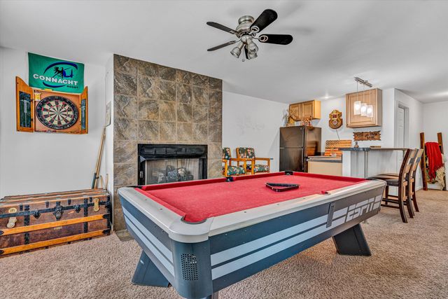 525 Scarlet DR, Daleville, VA 24083