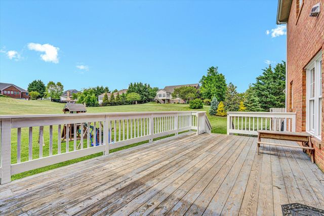 525 Scarlet DR, Daleville, VA 24083