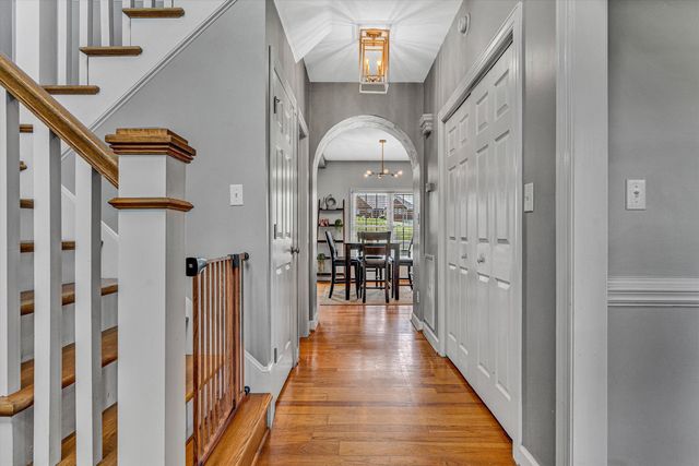 525 Scarlet DR, Daleville, VA 24083