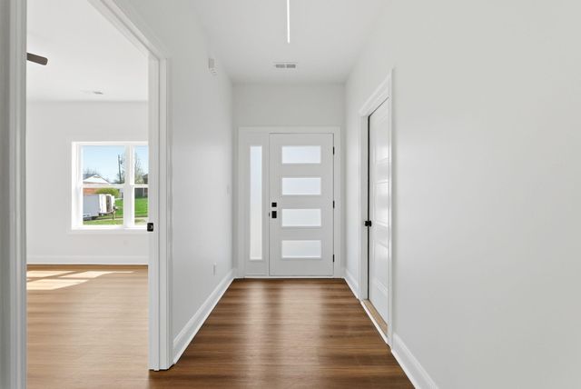 1269 Golden Gate Park, Lexington, KY 40517