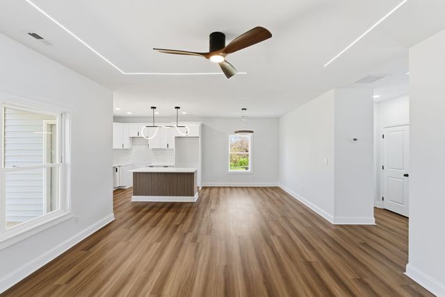 1269 Golden Gate Park, Lexington, KY 40517