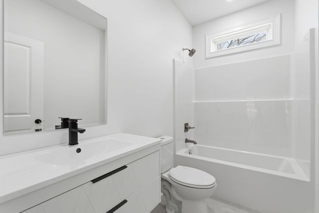 1269 Golden Gate Park, Lexington, KY 40517