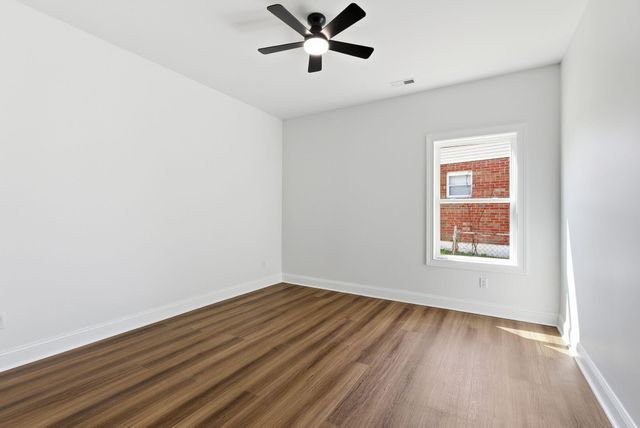 1269 Golden Gate Park, Lexington, KY 40517